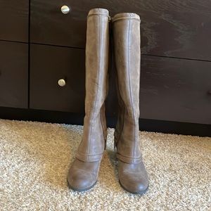 Knee-high Fergalicious boots